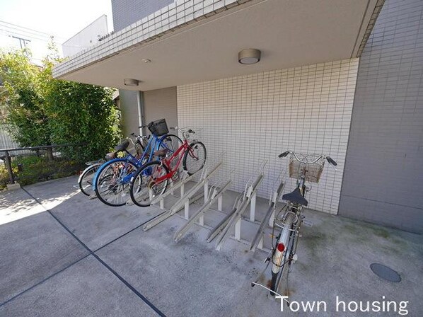 レヴェエスパシオ綱島の物件内観写真